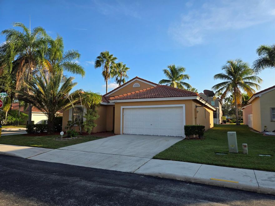 Step into your dream home in the highly desirable Spring Valley community of Pembroke Pines, where comfort meets convenience. This spacious 1,637 sq. ft. single-family residence has 3 bedrooms and 2 baths. Enjoy a large master suite with a walk-in closet and modern amenities, including well maintained AC and stainless steel appliances. Nestled within a secure gated community, enjoy access to fantastic amenities. With excellent schools nearby and a welcoming neighborhood vibe, this property is tailored for both convenience and quality of life.