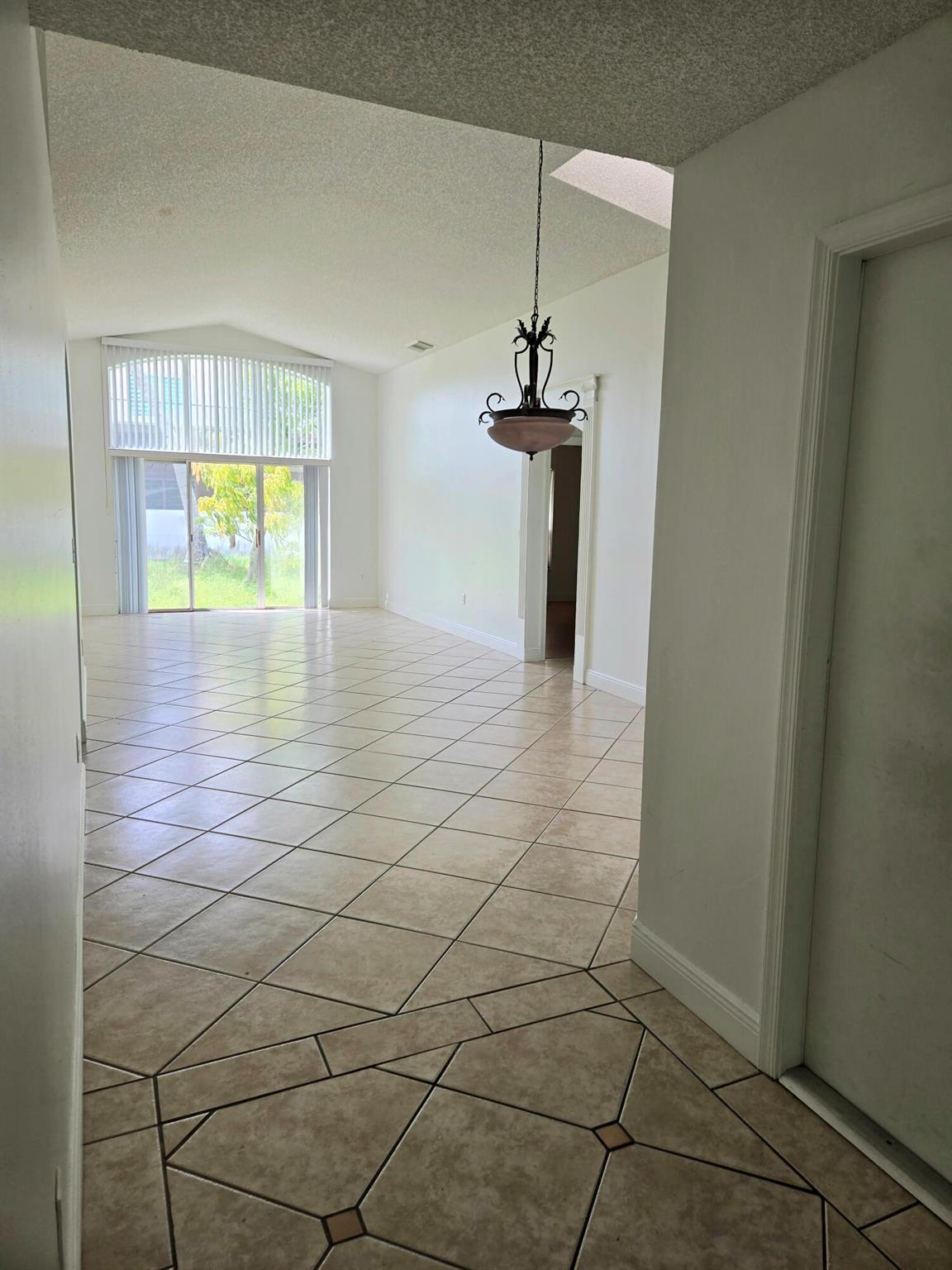 WESTFORK I PLAT - Residential Lease