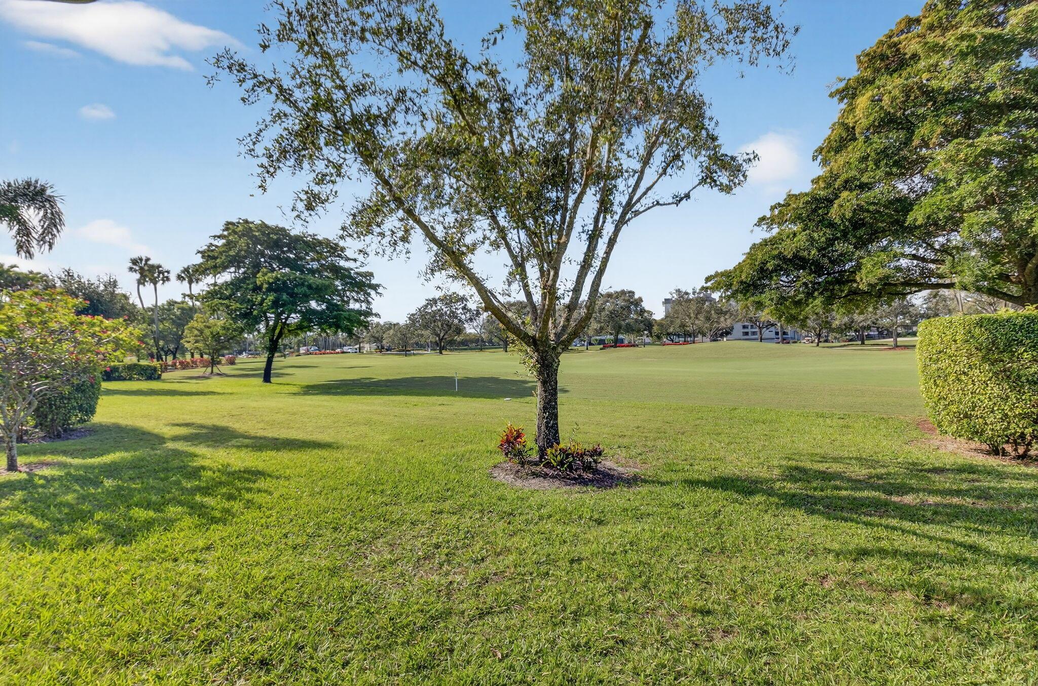 GLENEAGLES CONDO IV - Residential