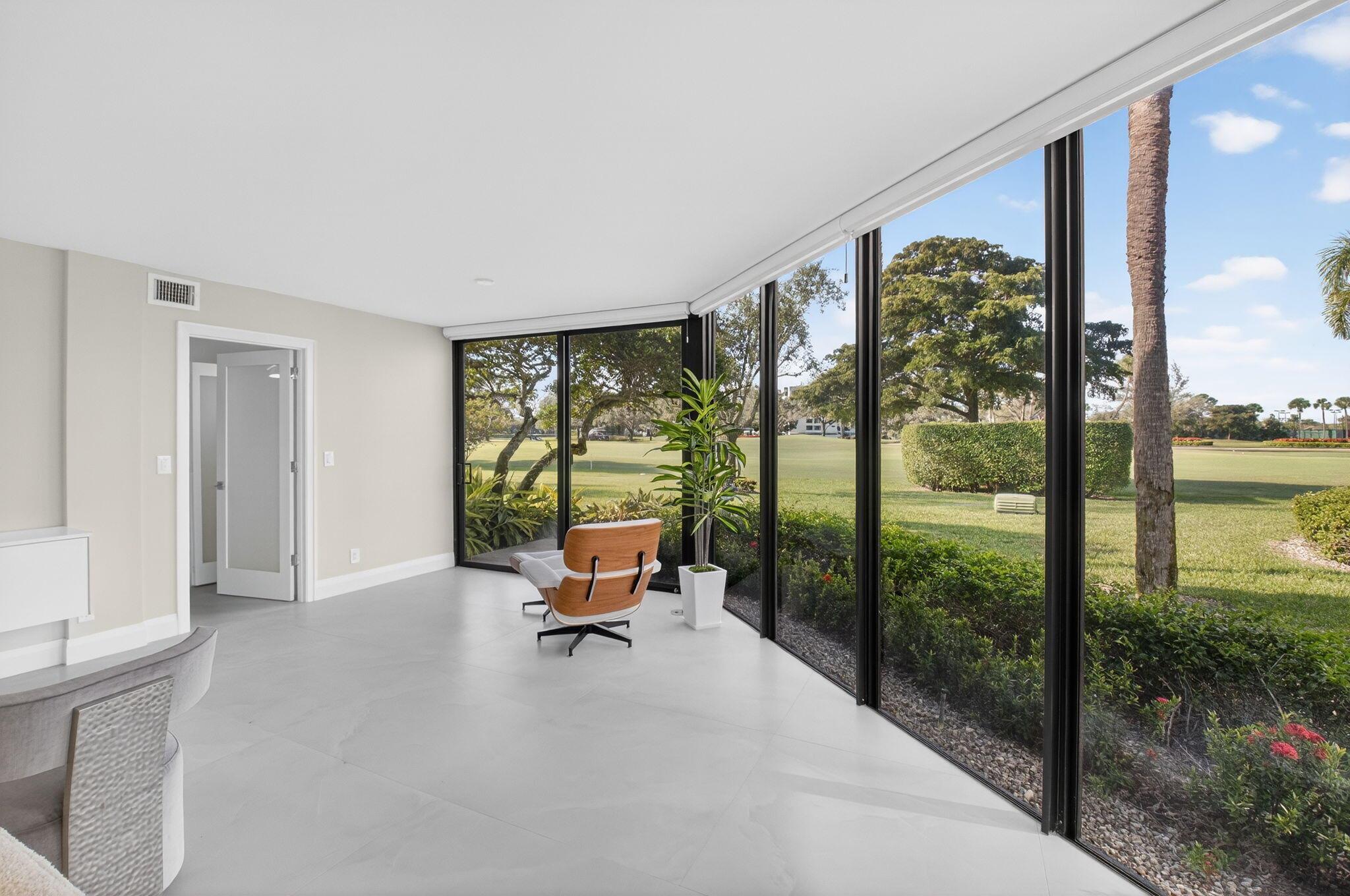 GLENEAGLES CONDO IV - Residential