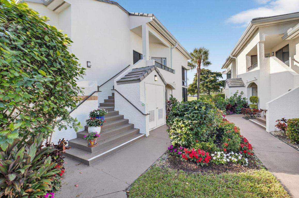 GLENEAGLES CONDO IV - Residential