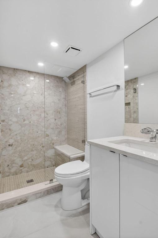 GLENEAGLES CONDO IV - Residential