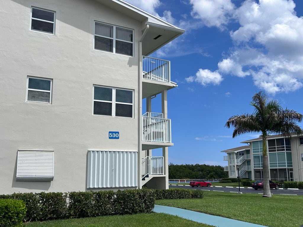 Photo of 530 Horizons W #205, Boynton Beach, FL 33435 (MLS # R11120886)