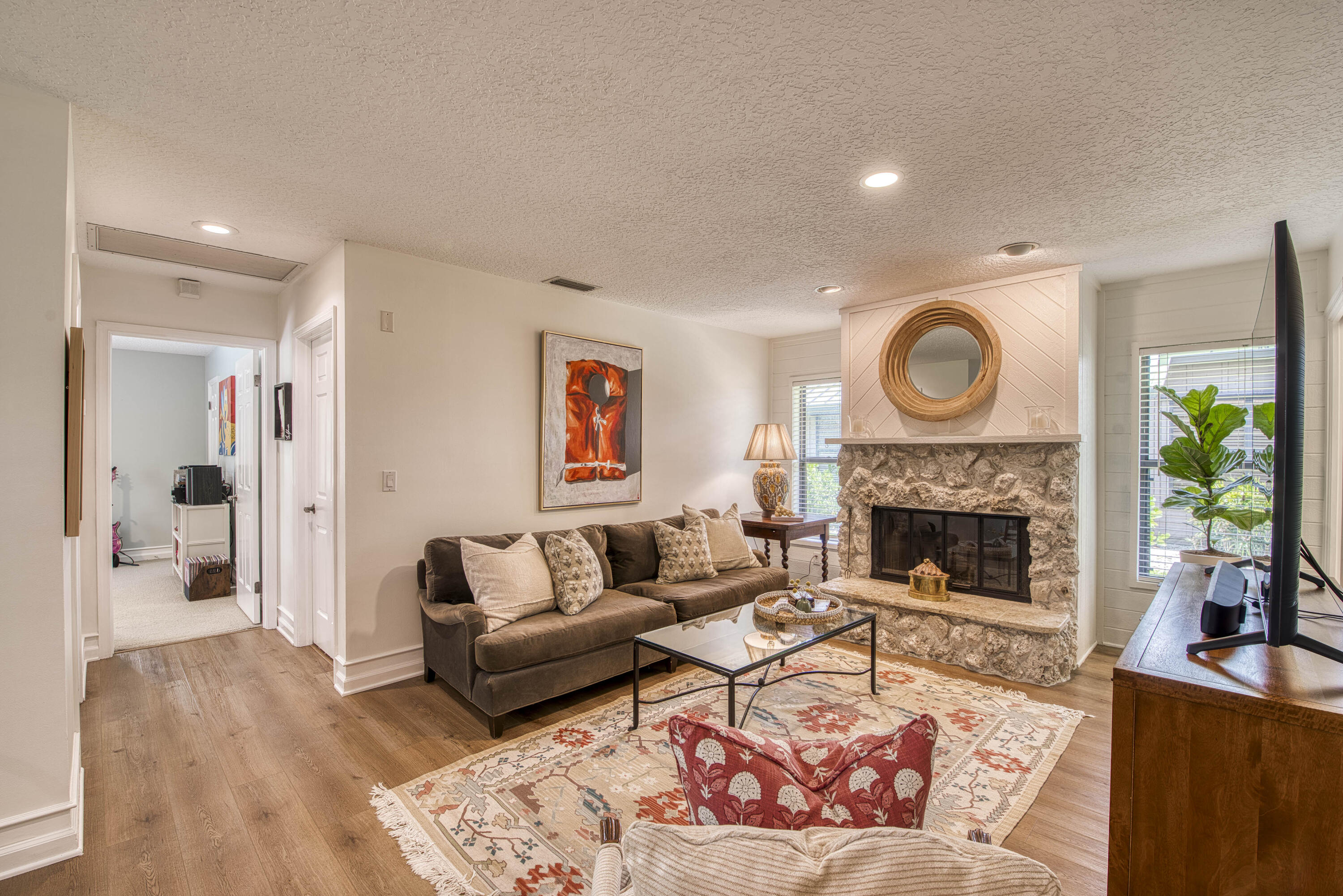 18402 Lake Bend Drive
