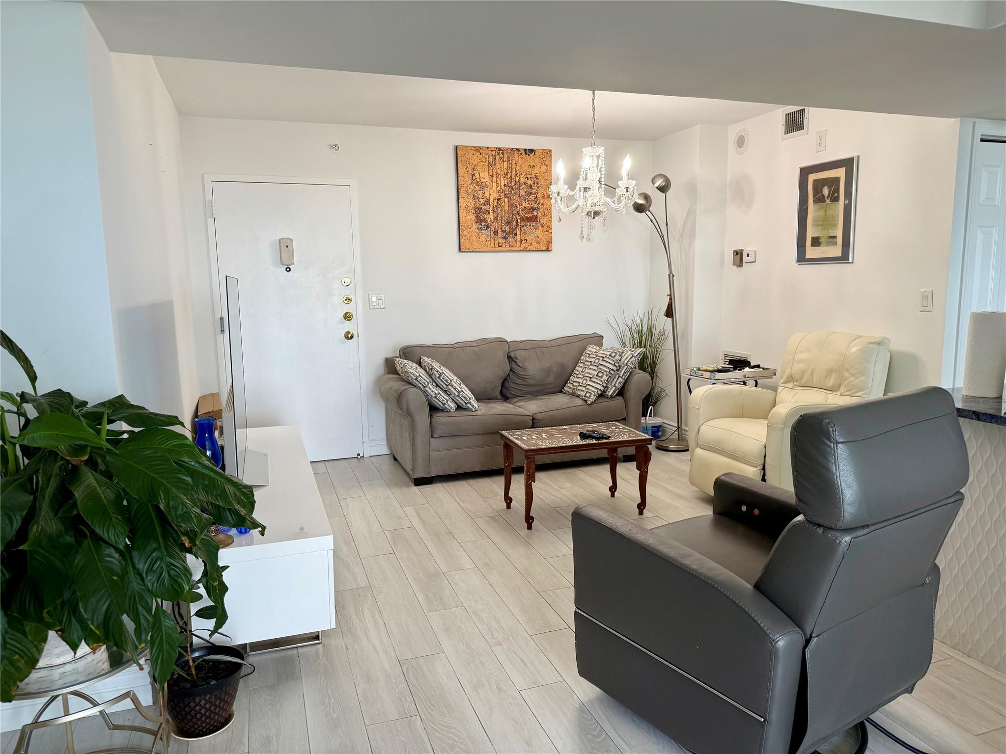 Pompano Beach Club North - Residential Lease