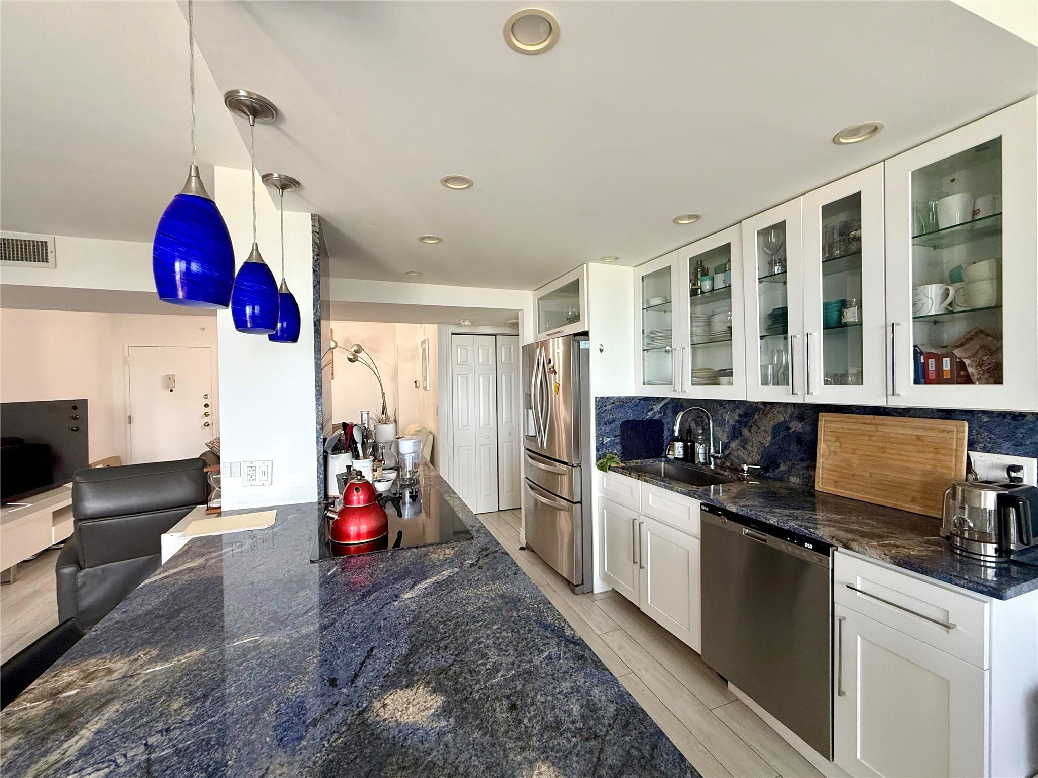 Pompano Beach Club North - Residential Lease