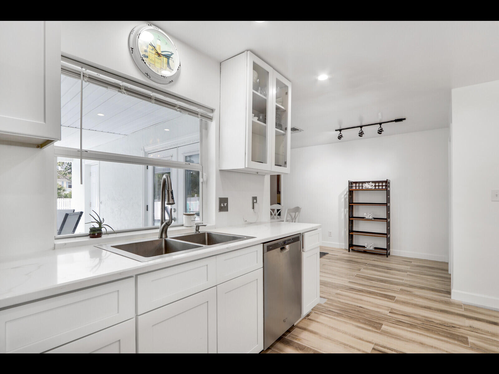 JUPITER OAKS AS - Residential Lease