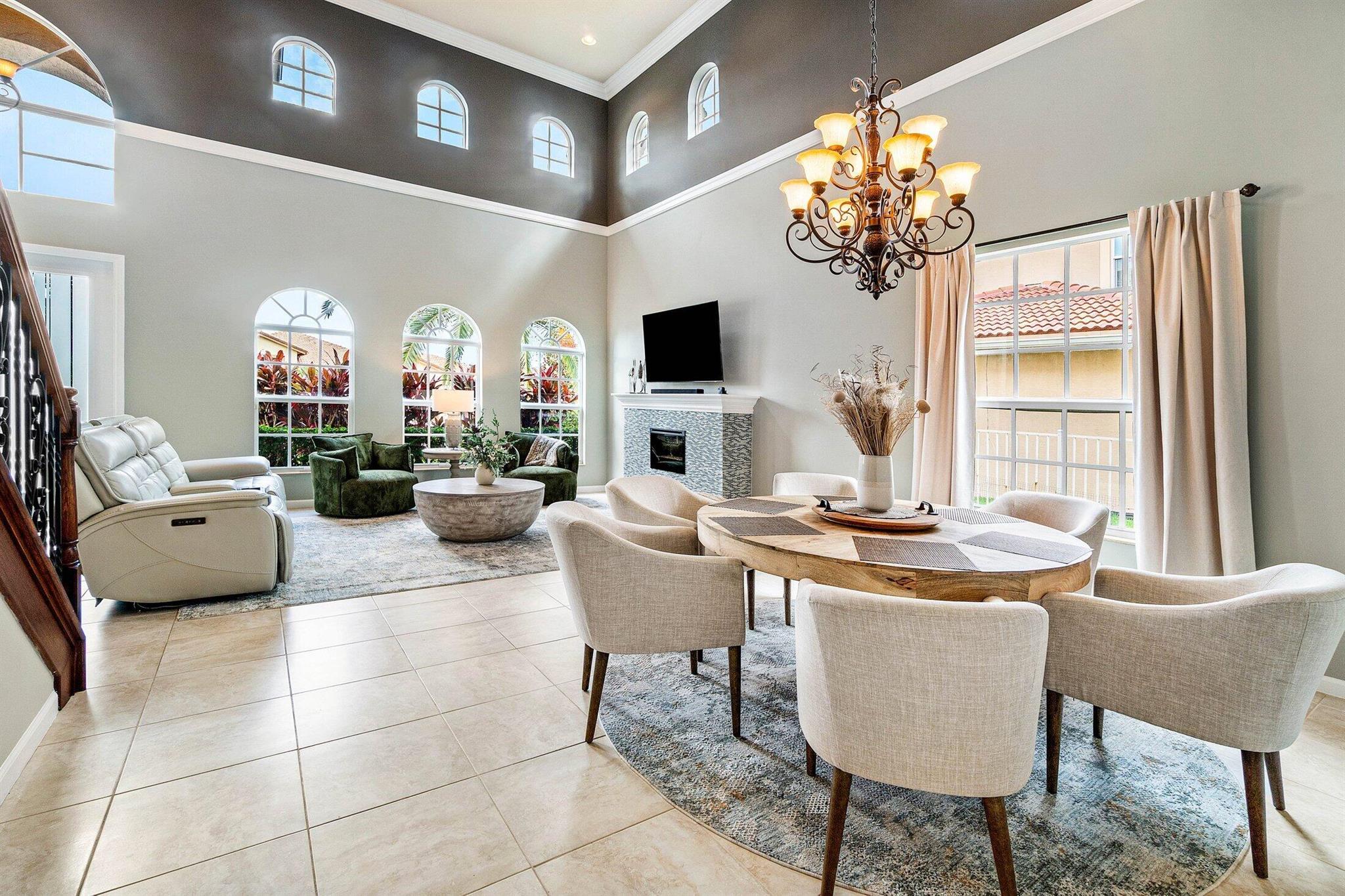 1414 SE Summit Trail