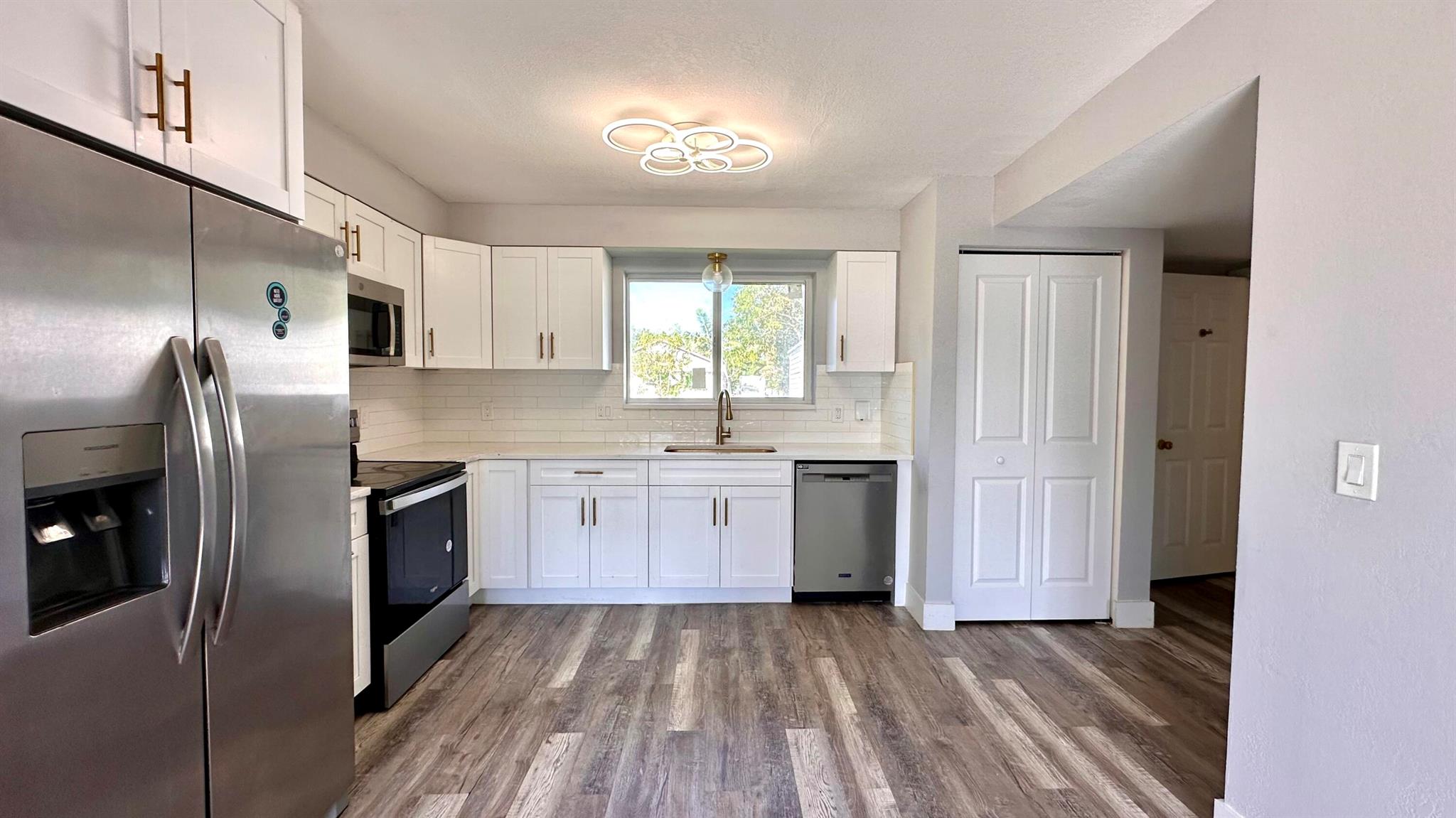 GREENACRES 2 - Residential Lease