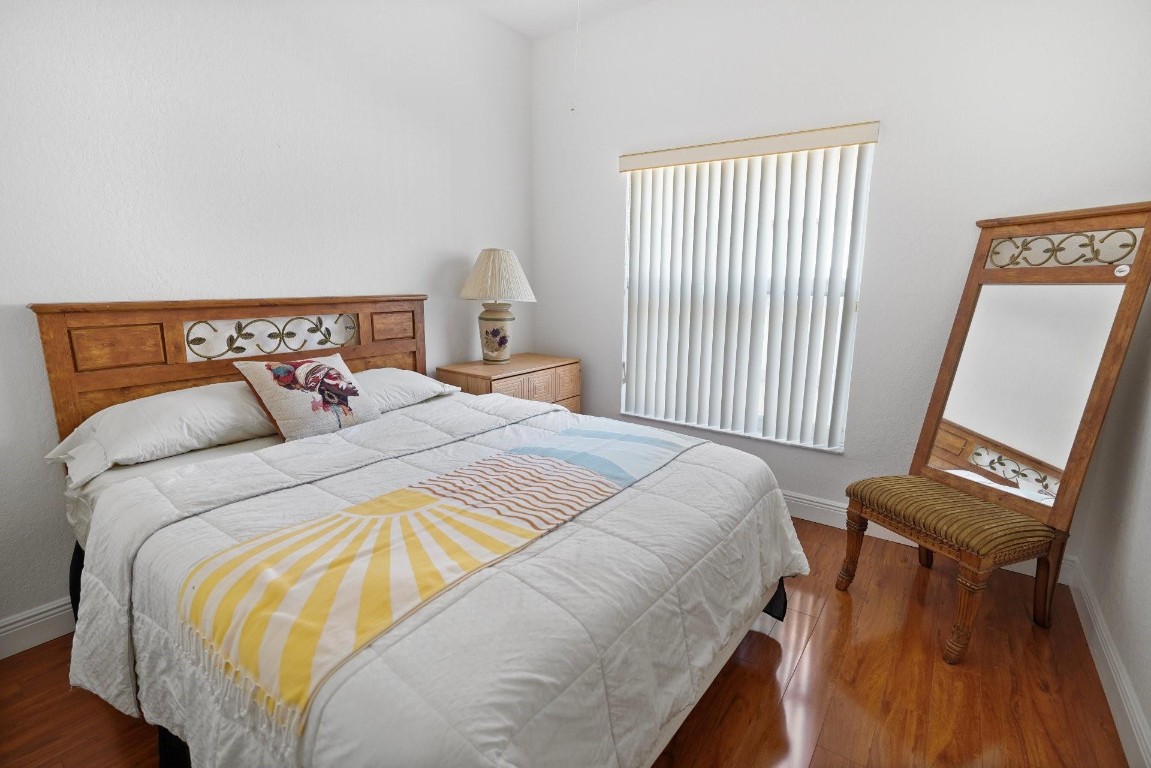 Pod 12 At Monarch Lakes 1 - Residential