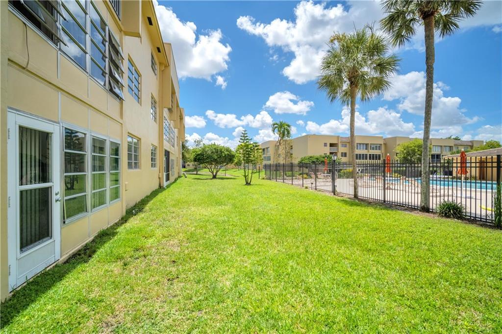 BERMUDA CLUB - Residential