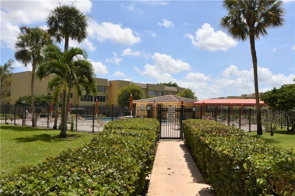 BERMUDA CLUB - Residential