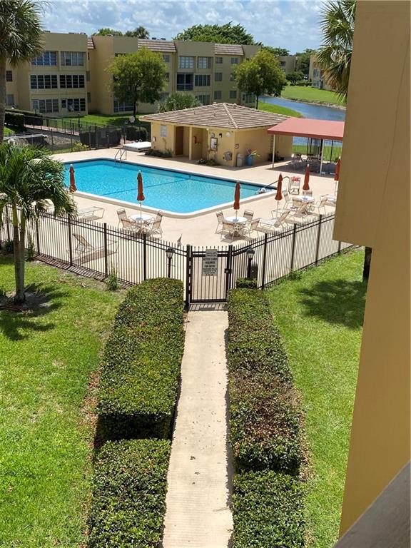 BERMUDA CLUB - Residential