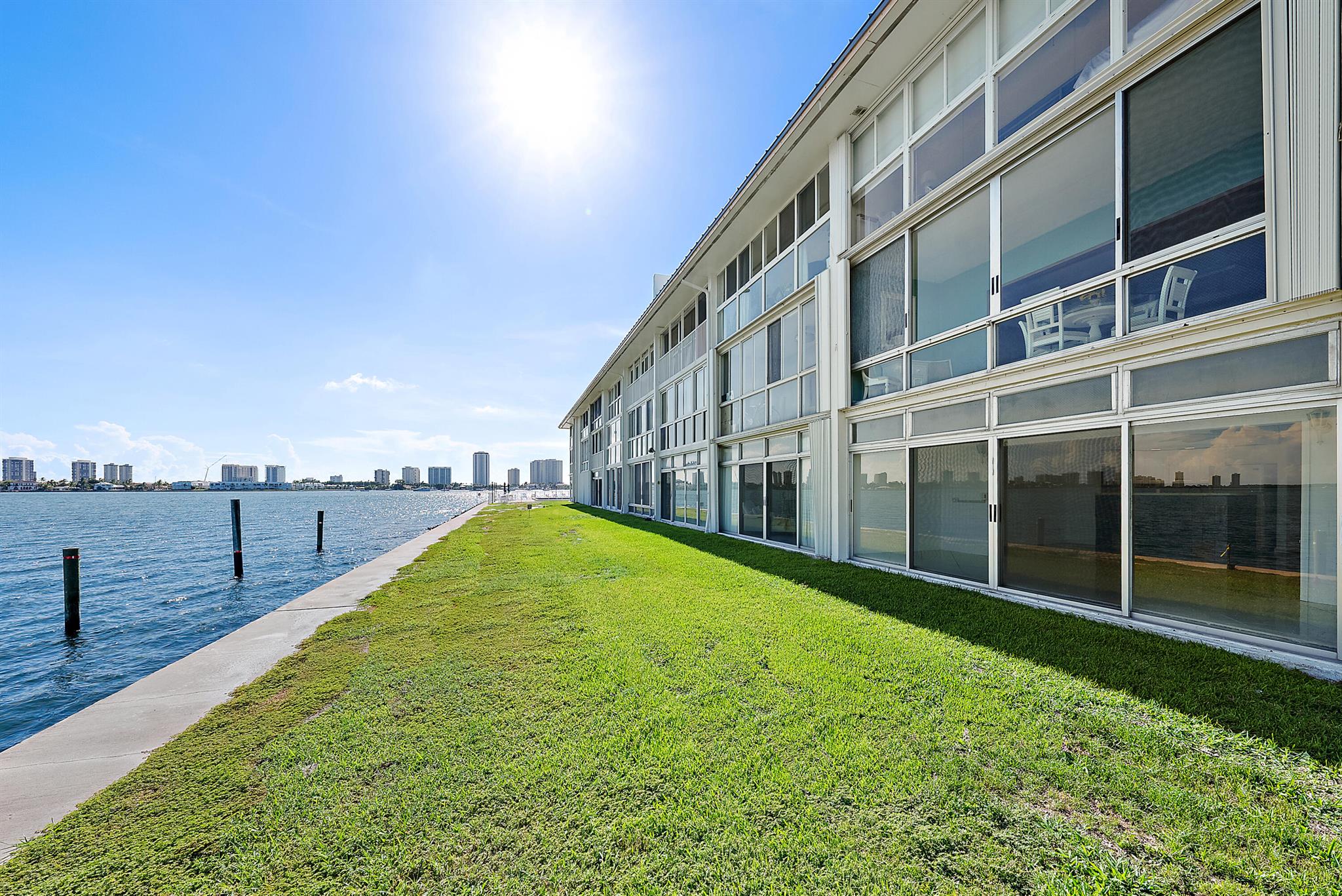 Dolphin Point - Residential
