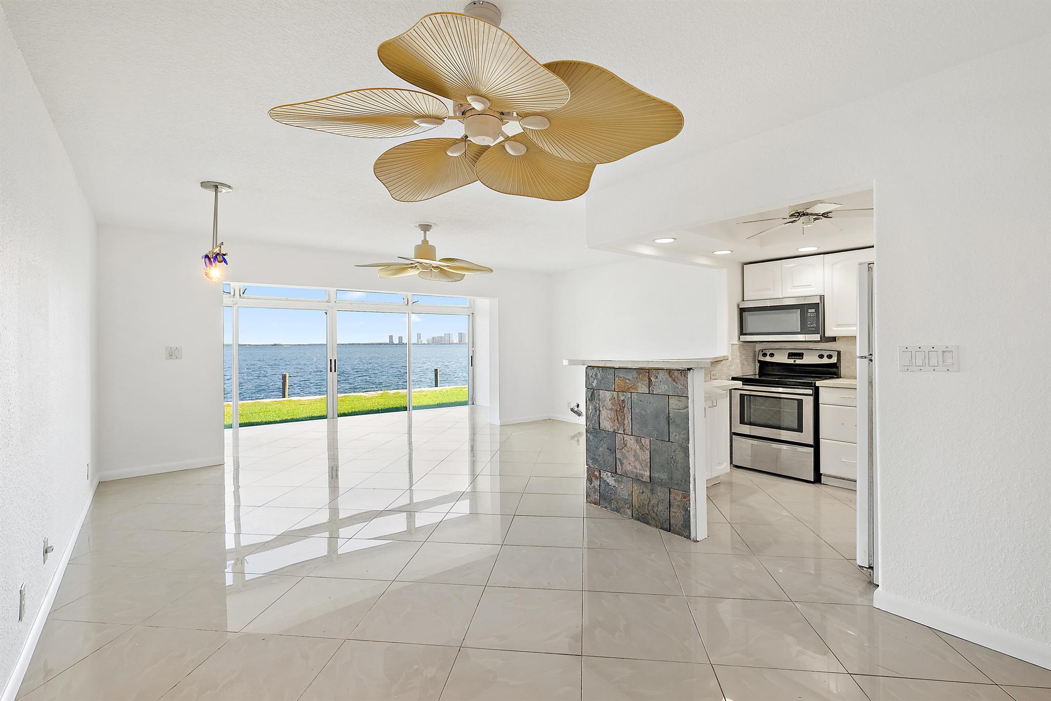 Dolphin Point - Residential