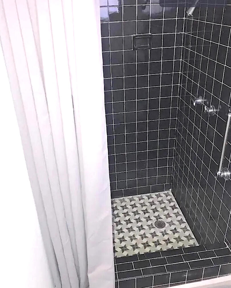 SUNRISE KEY - Residential Lease