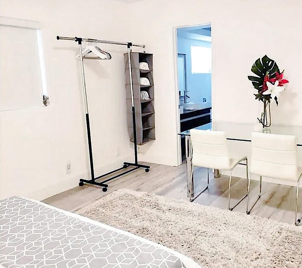 SUNRISE KEY - Residential Lease