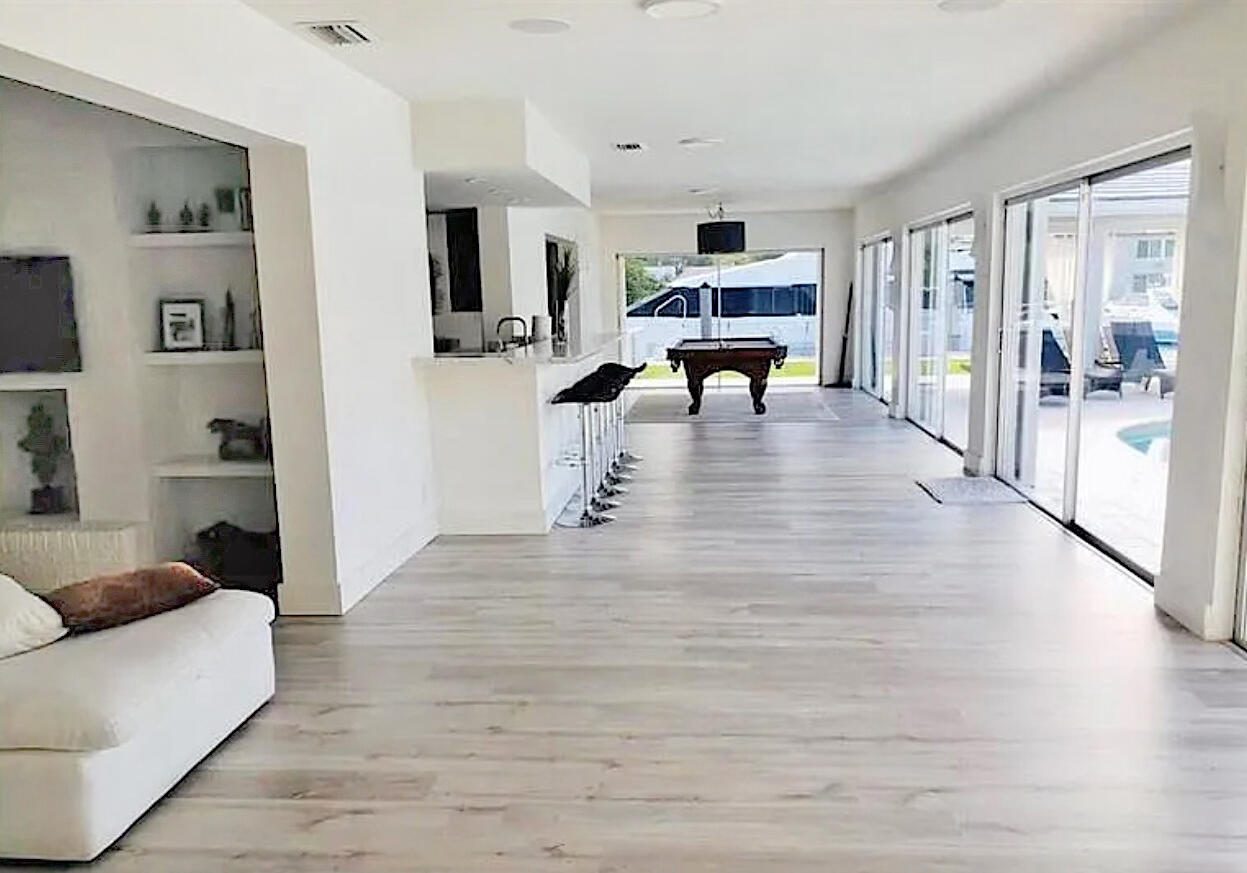 SUNRISE KEY - Residential Lease