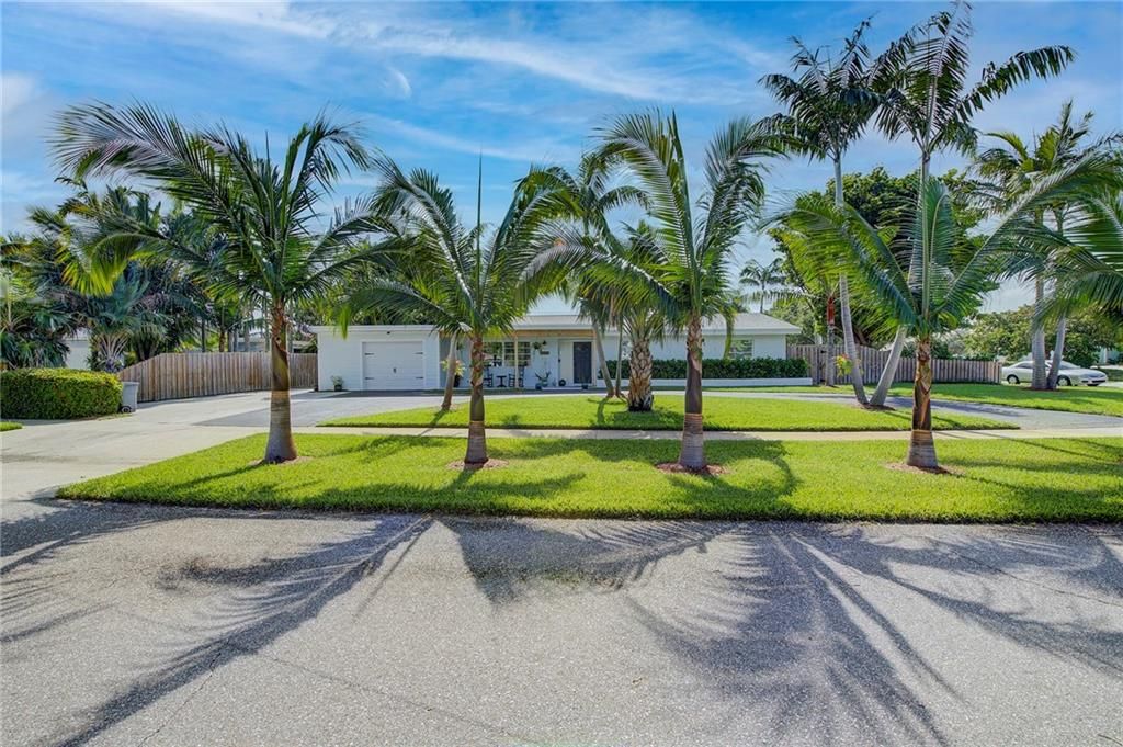 Photo of 604 Westwind Dr, North Palm Beach, FL 33408 (MLS # F10300556)