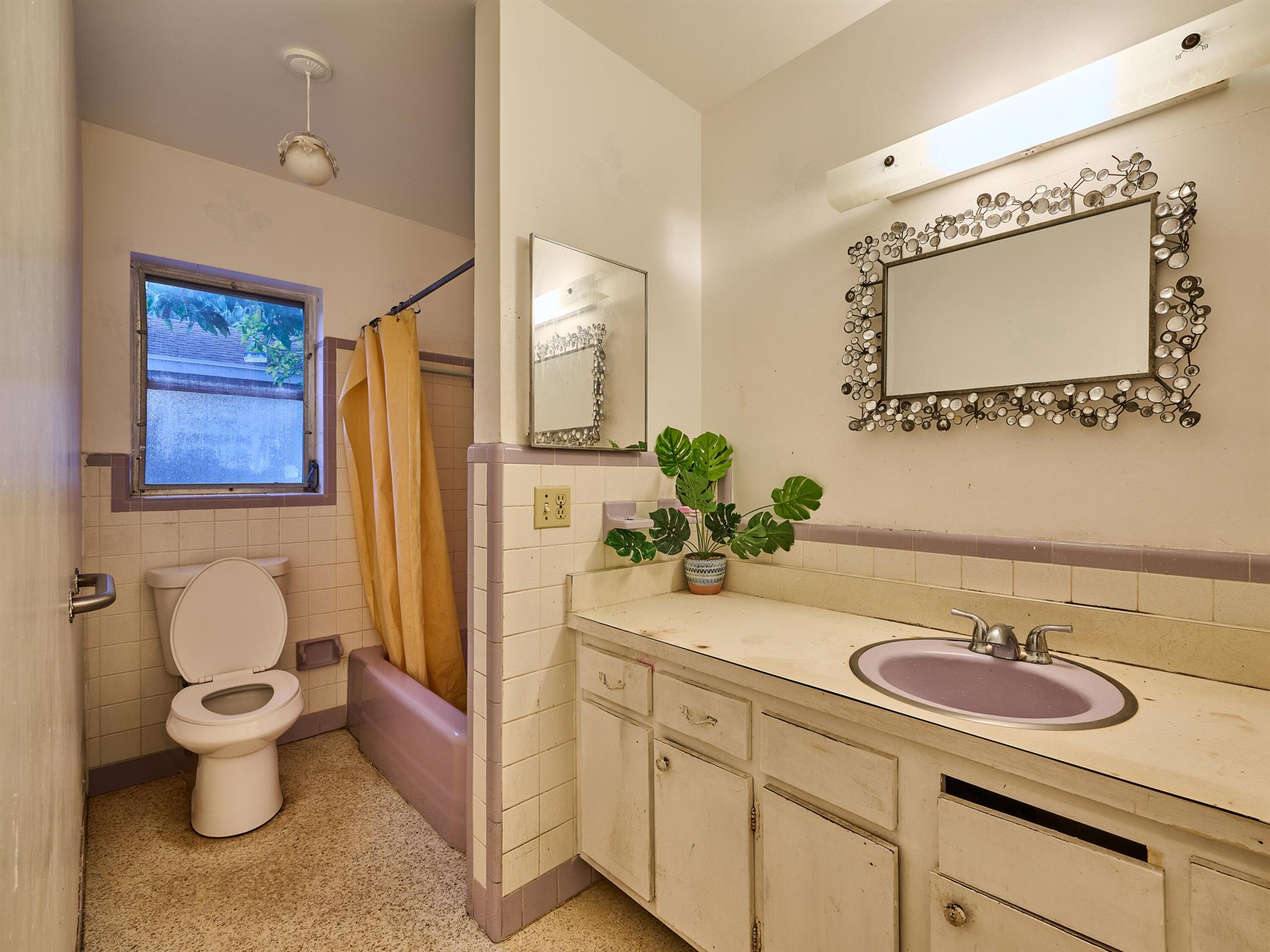 LAKE WORTH TOWN OF - Residential