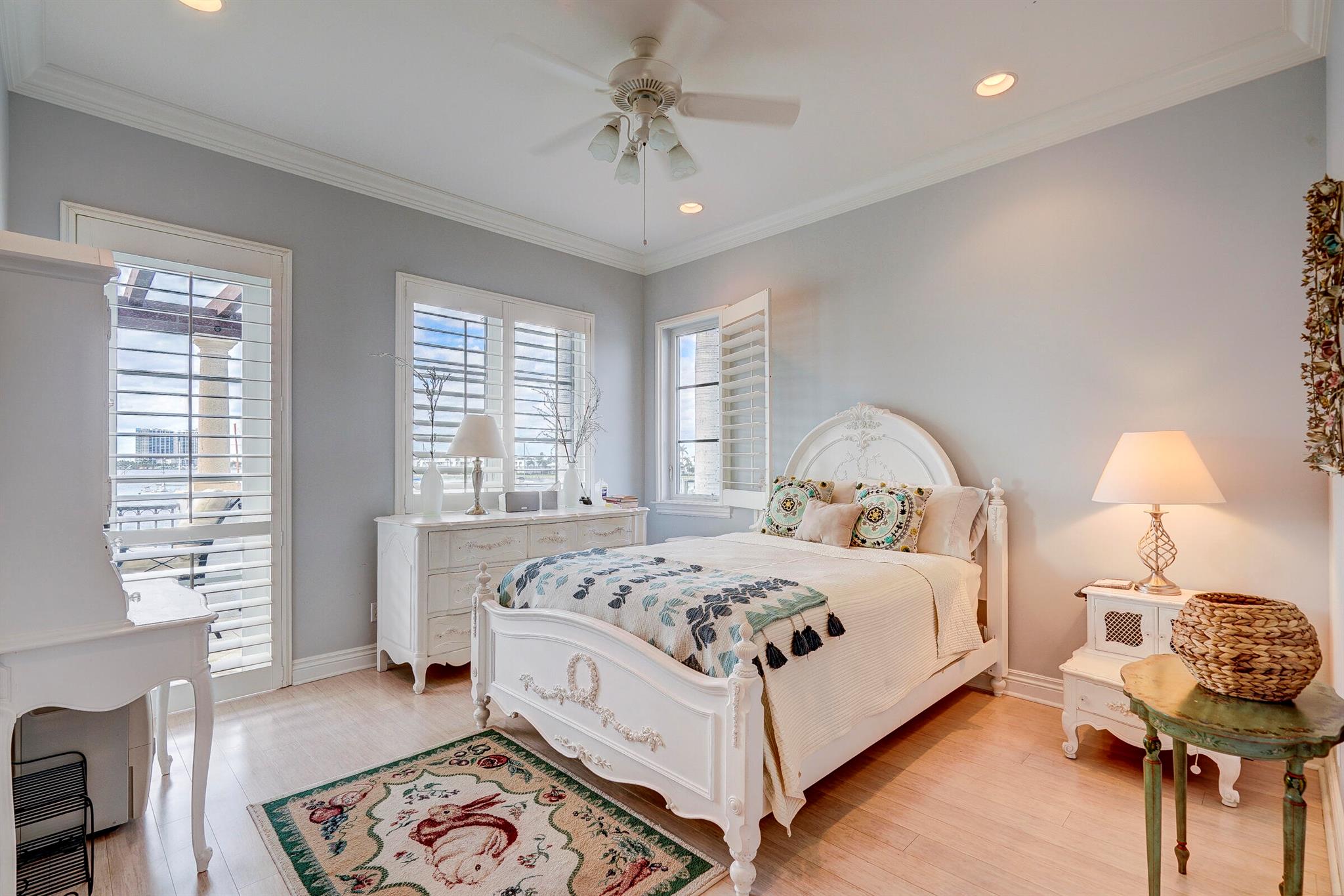 SOPHIA SENECA ESTATES - Residential