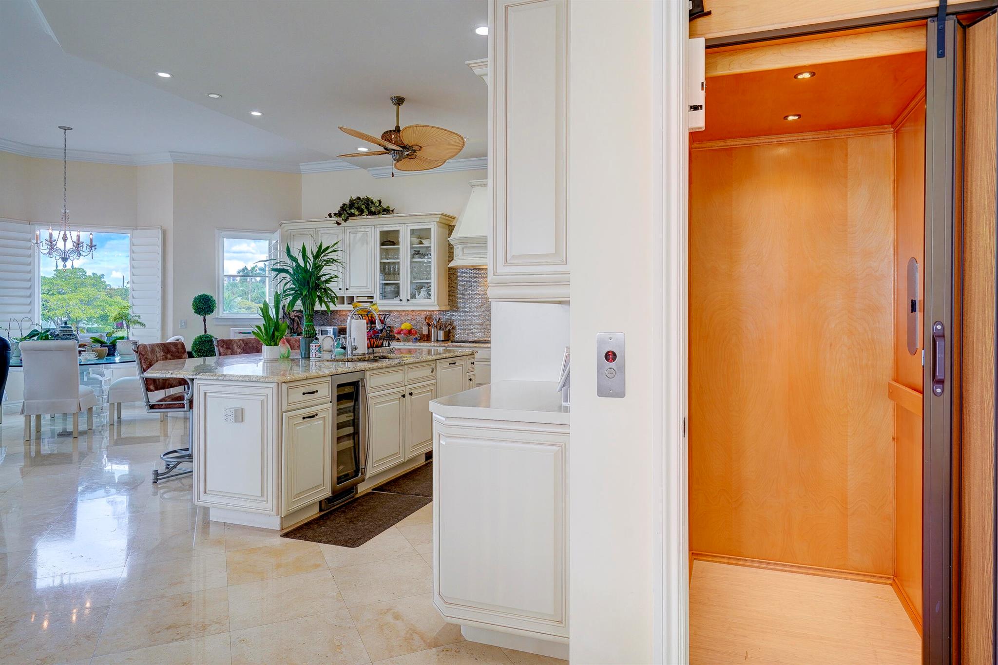 SOPHIA SENECA ESTATES - Residential