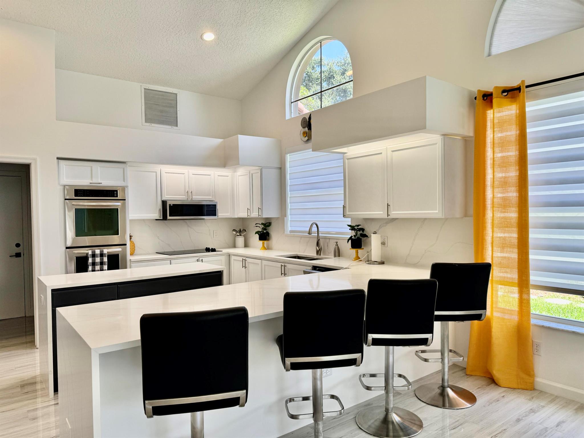 ABERDEEN 9 - Residential Lease