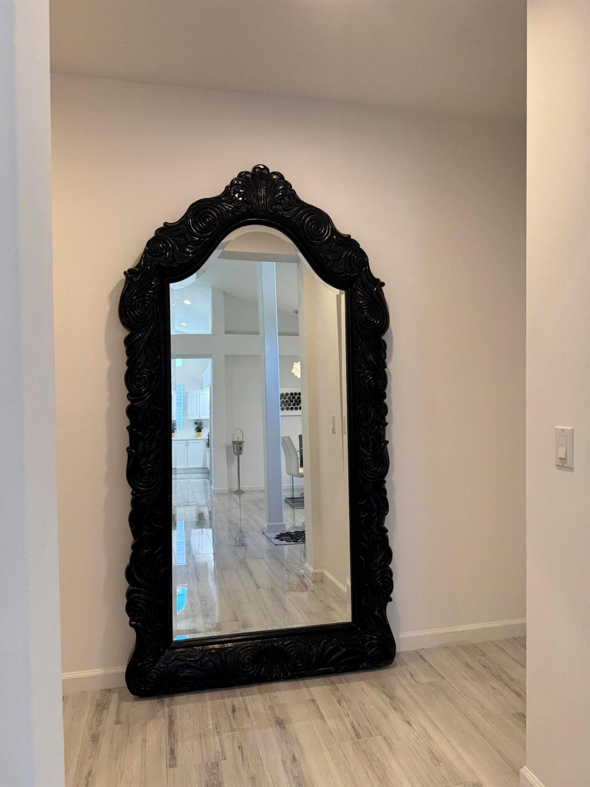 ABERDEEN 9 - Residential Lease