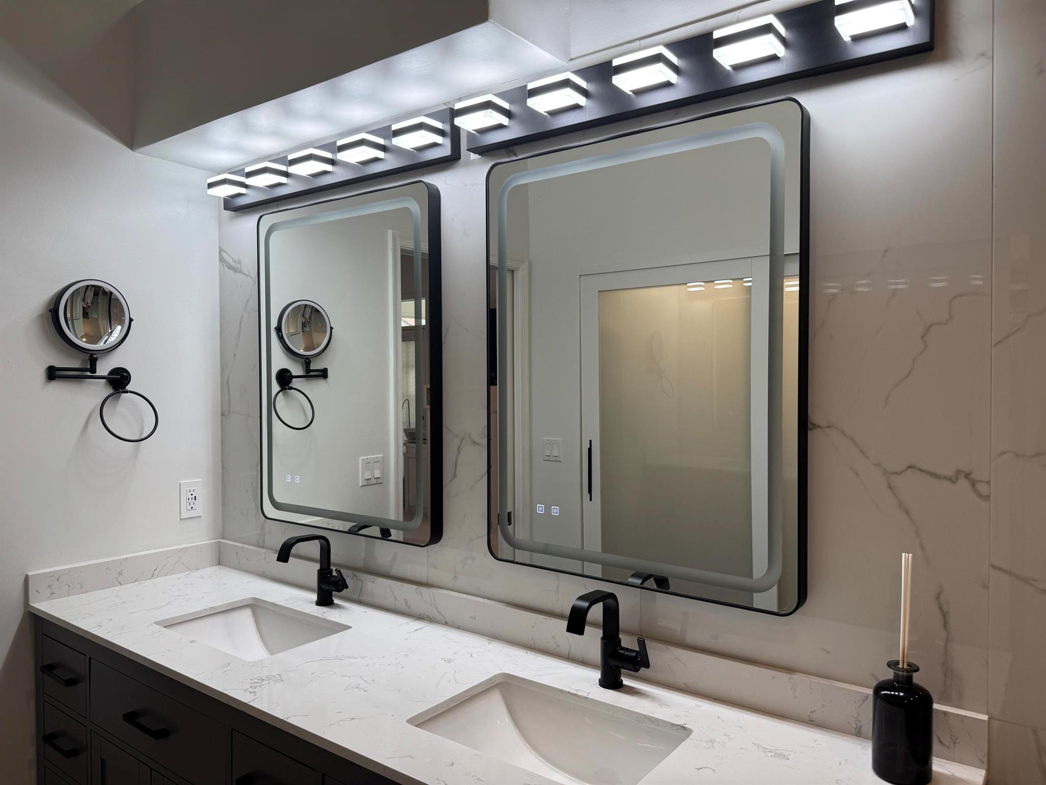 ABERDEEN 9 - Residential Lease