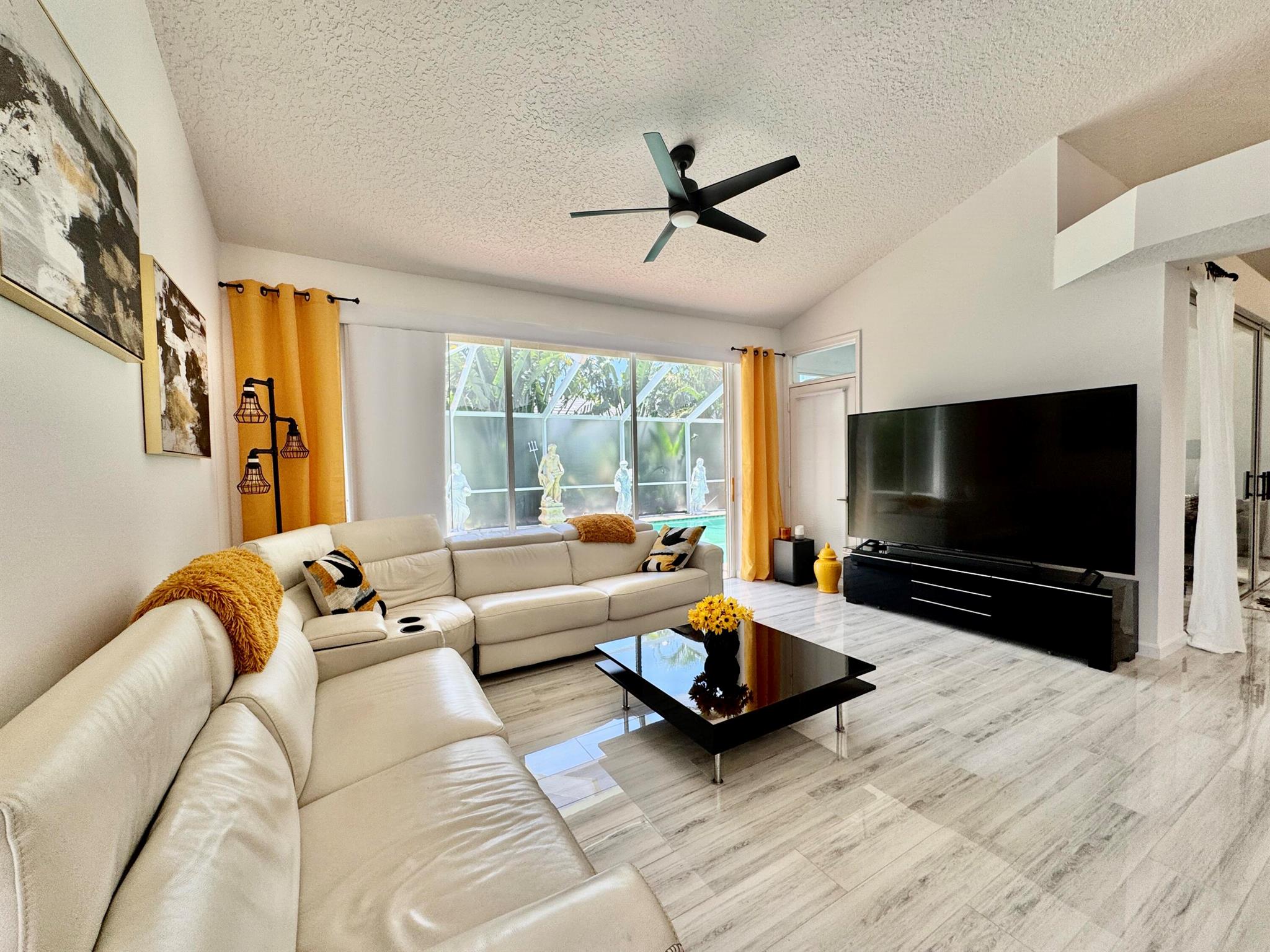 ABERDEEN 9 - Residential Lease