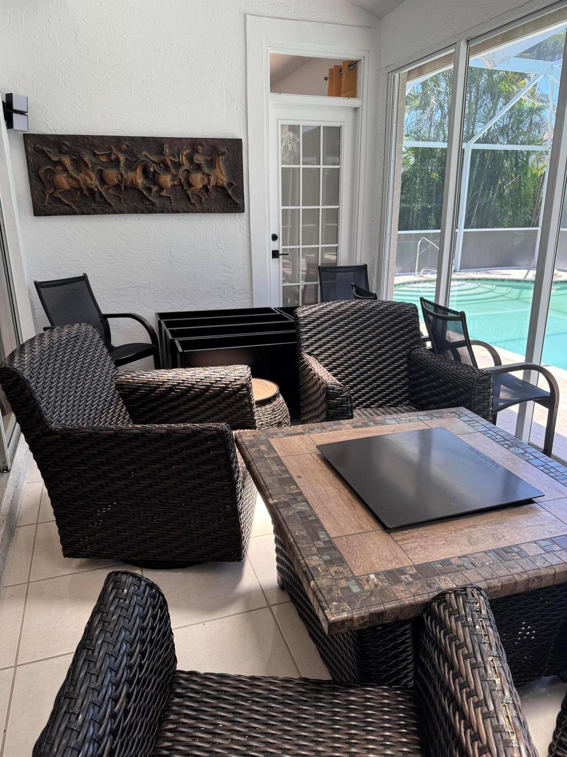 ABERDEEN 9 - Residential Lease