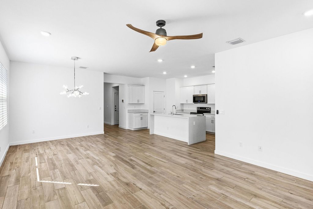 Photo of 18446 Claybrook Street, Jupiter, FL 33458 (MLS # R11168039)