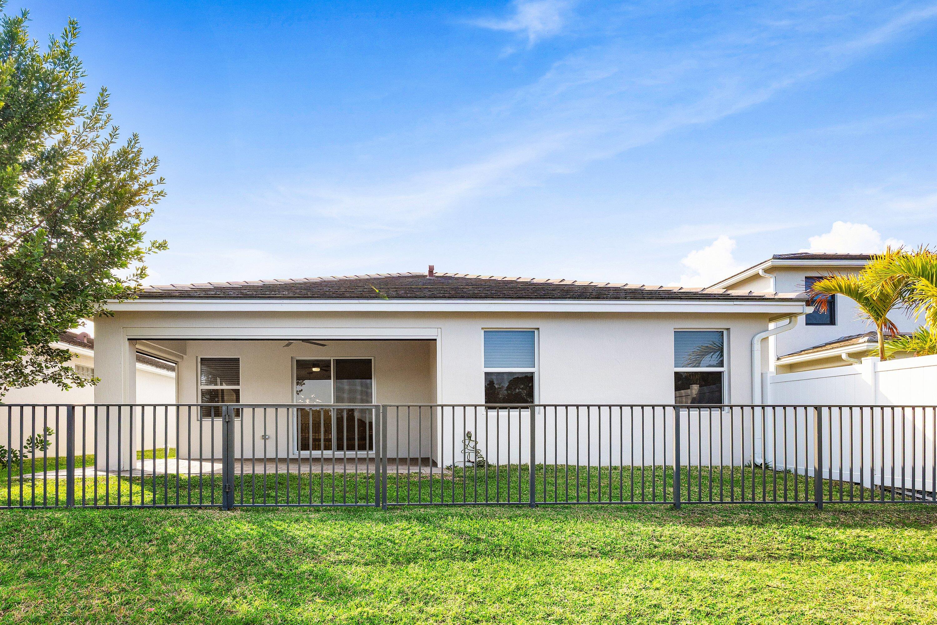 RESERVE AT JUPITER - Residential Lease