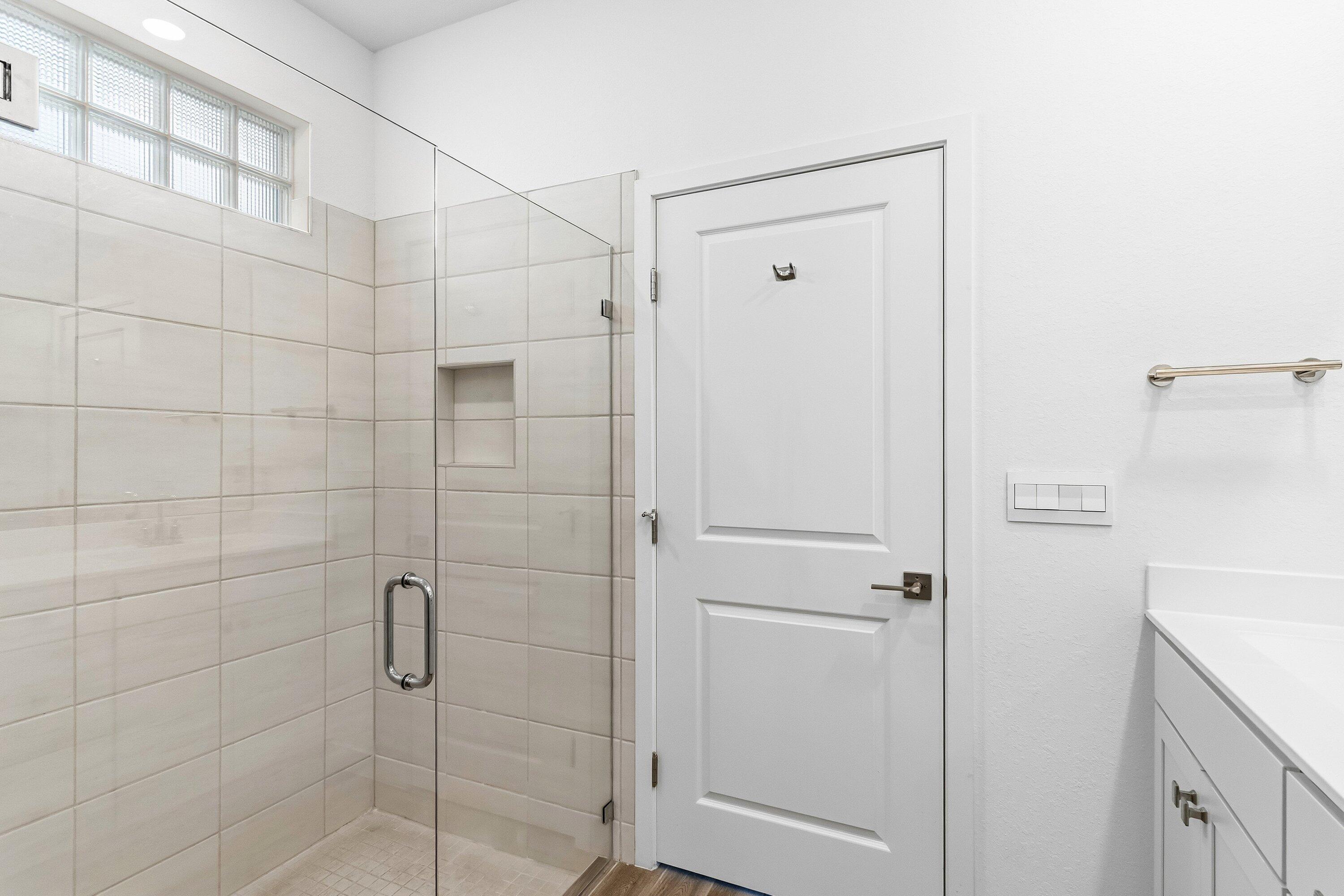 RESERVE AT JUPITER - Residential Lease