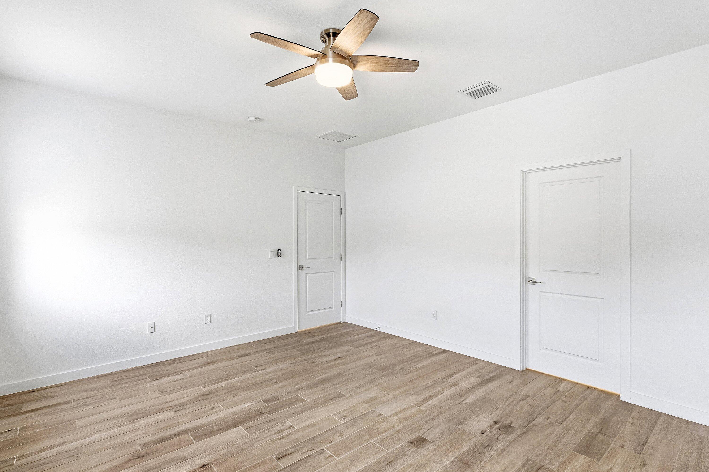 RESERVE AT JUPITER - Residential Lease