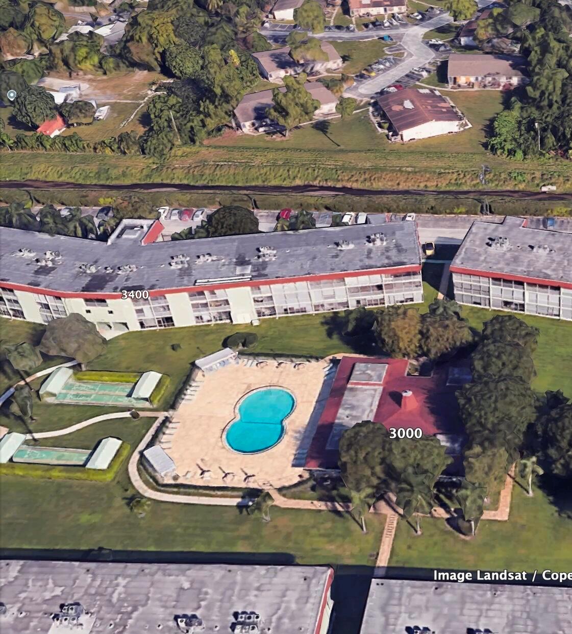 REGAL PALMS MAYFAIR CONDO - Residential