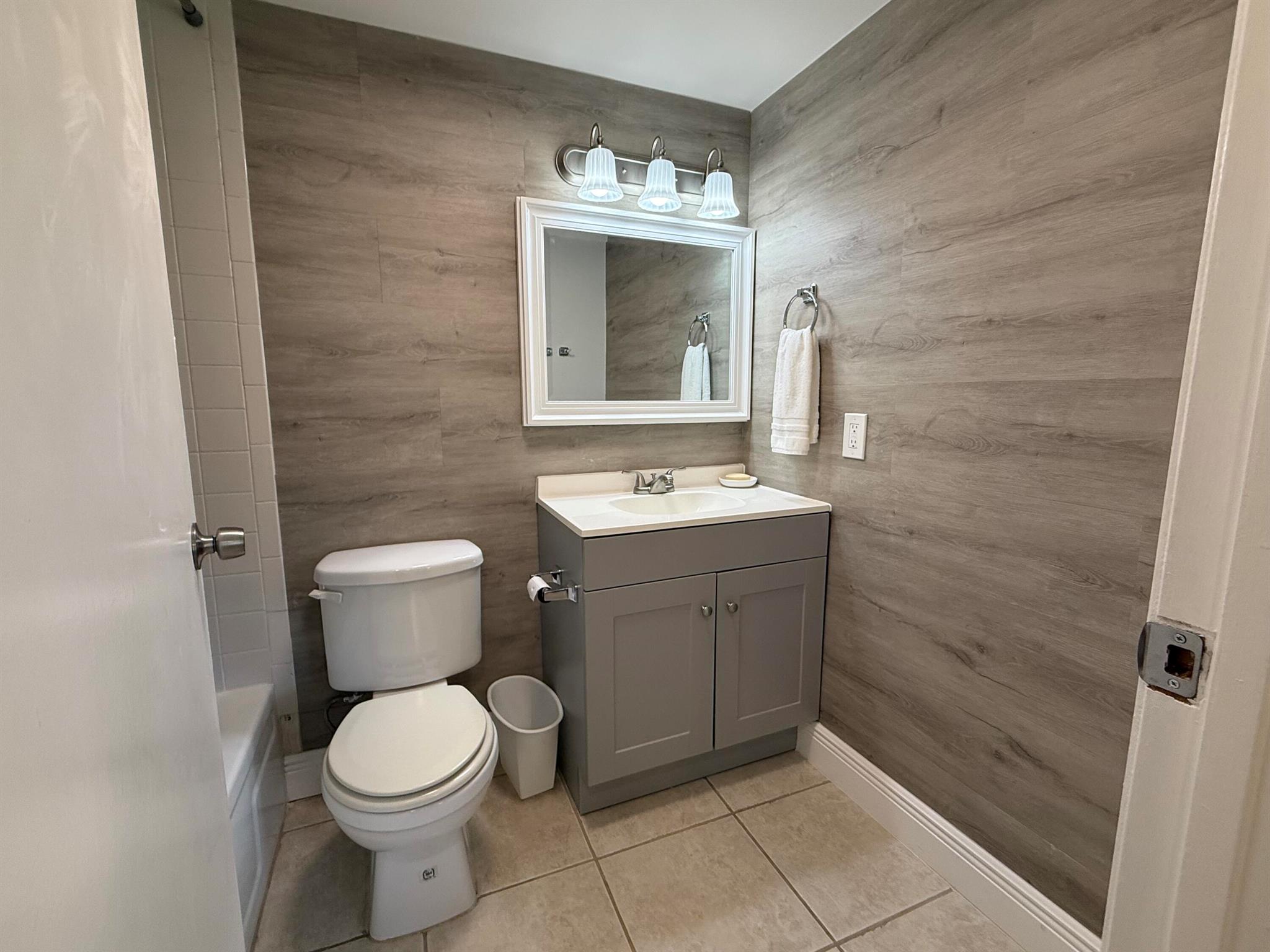 REGAL PALMS MAYFAIR CONDO - Residential