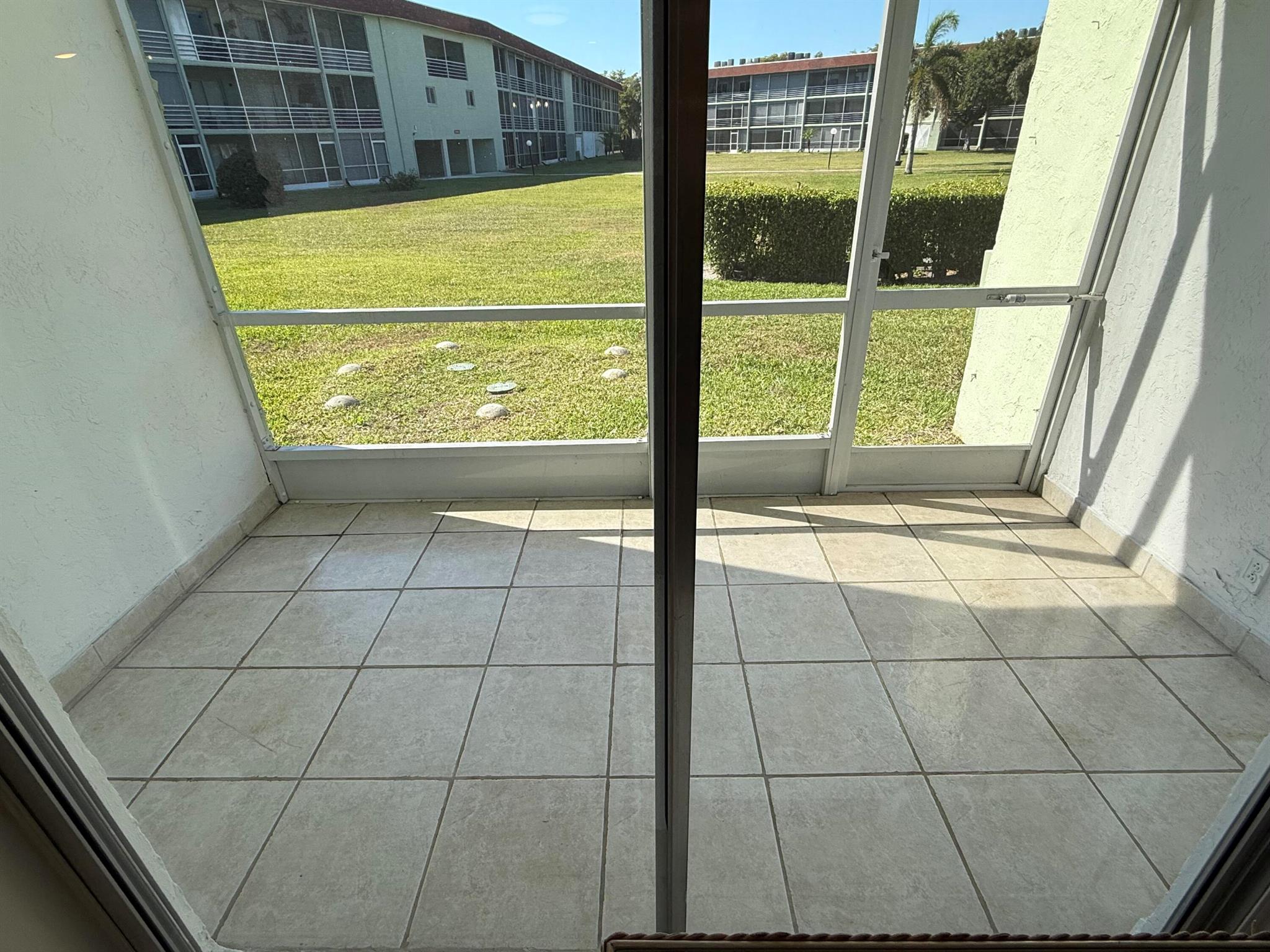 REGAL PALMS MAYFAIR CONDO - Residential