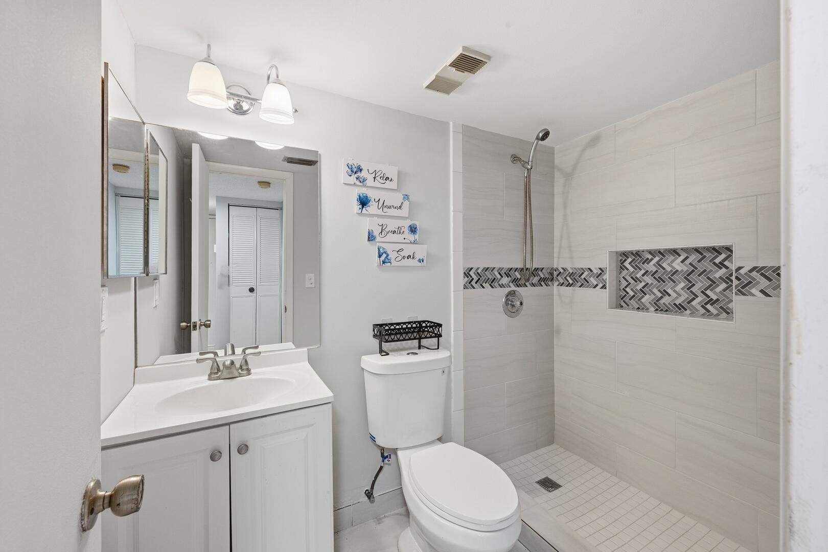 LUCERNE LAKES - Residential