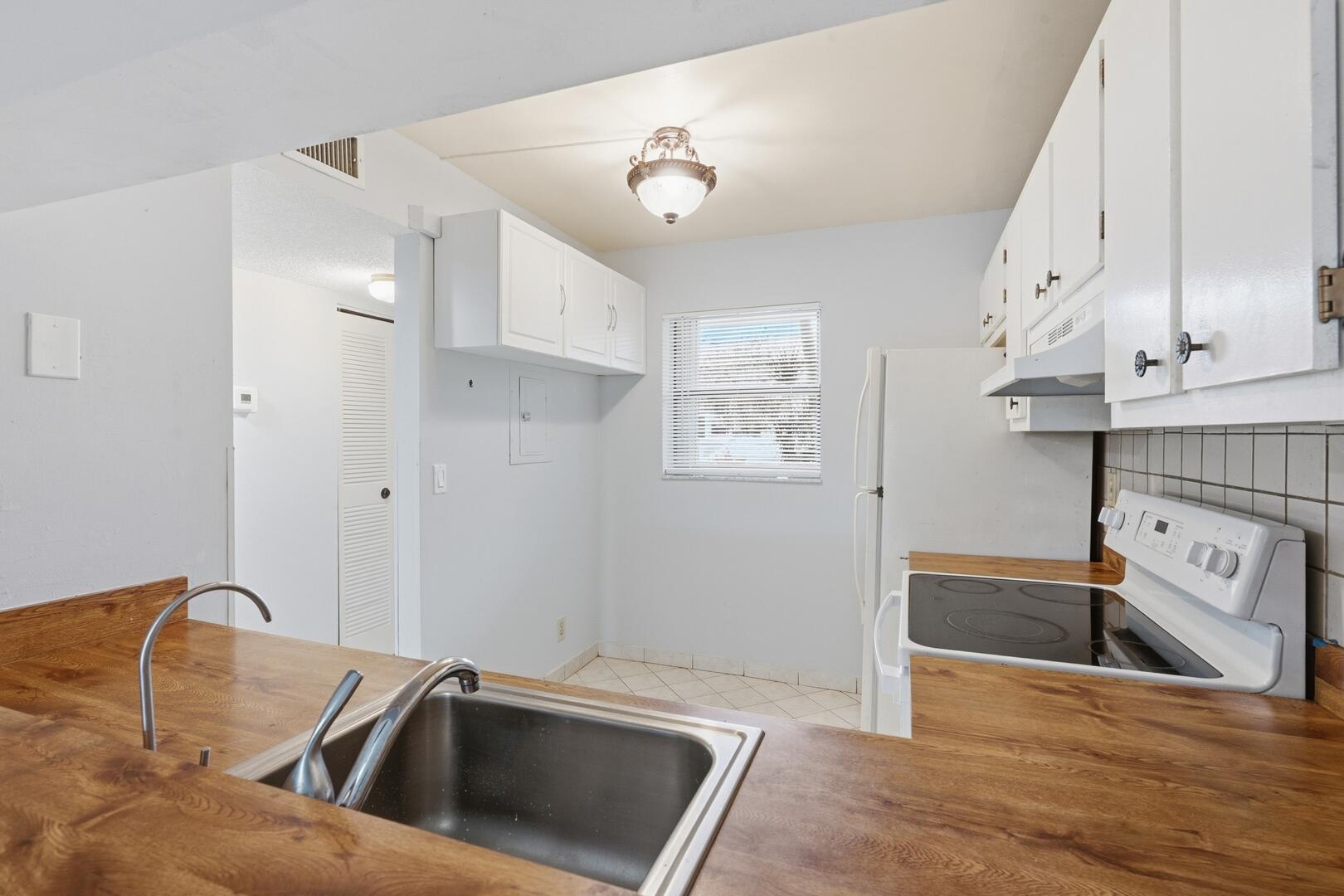 LUCERNE LAKES - Residential