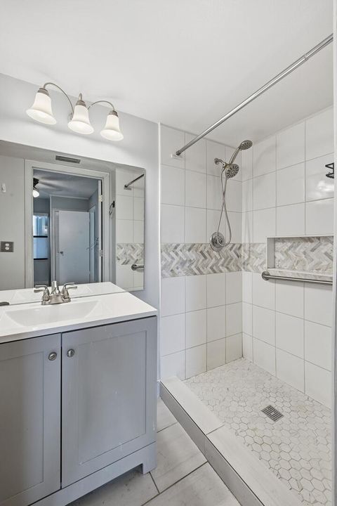 Tiny photo for 7142 Golf Colony Court #102, Lake Worth, FL 33467 (MLS # R11163424)