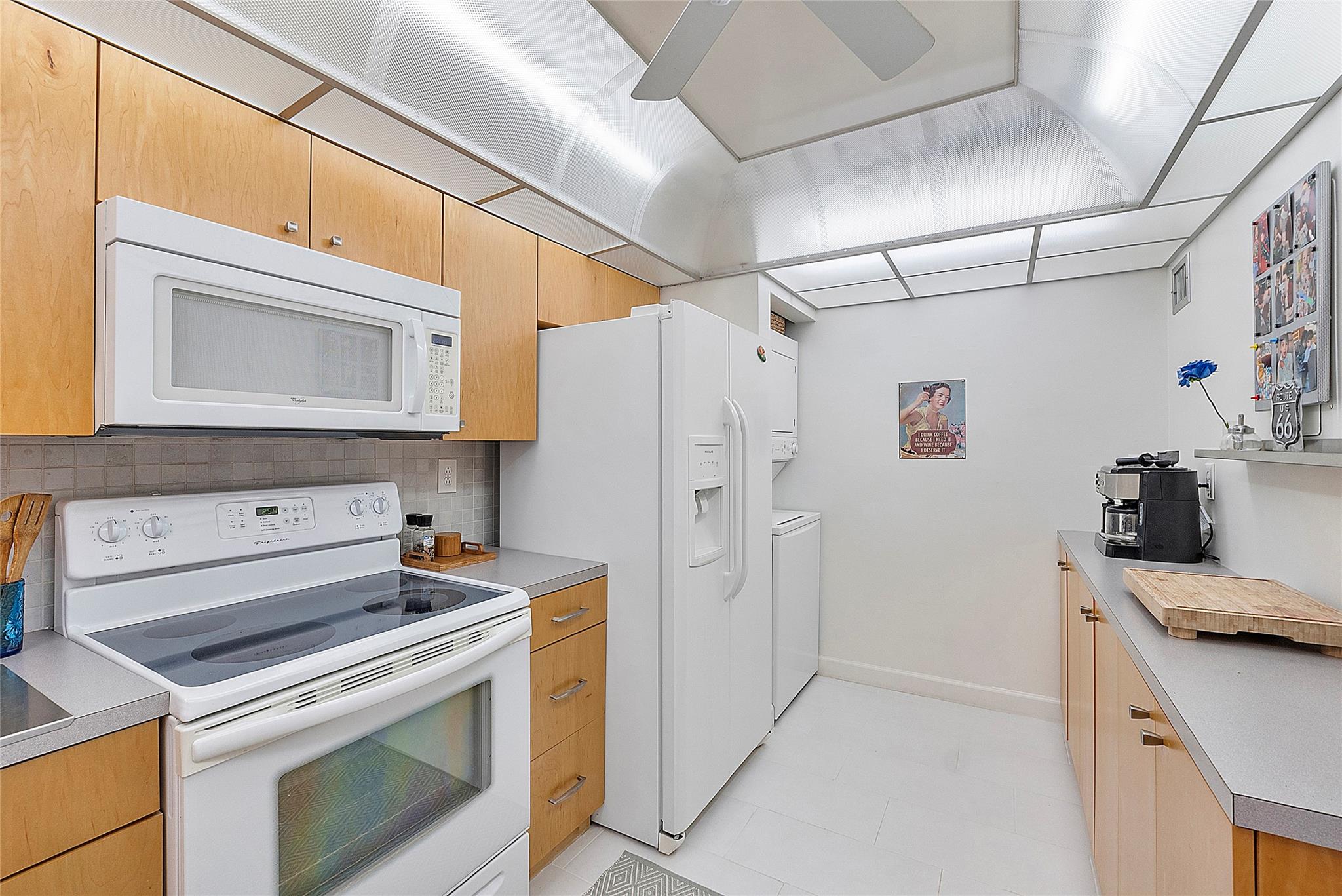 6080 NW 44th St 214