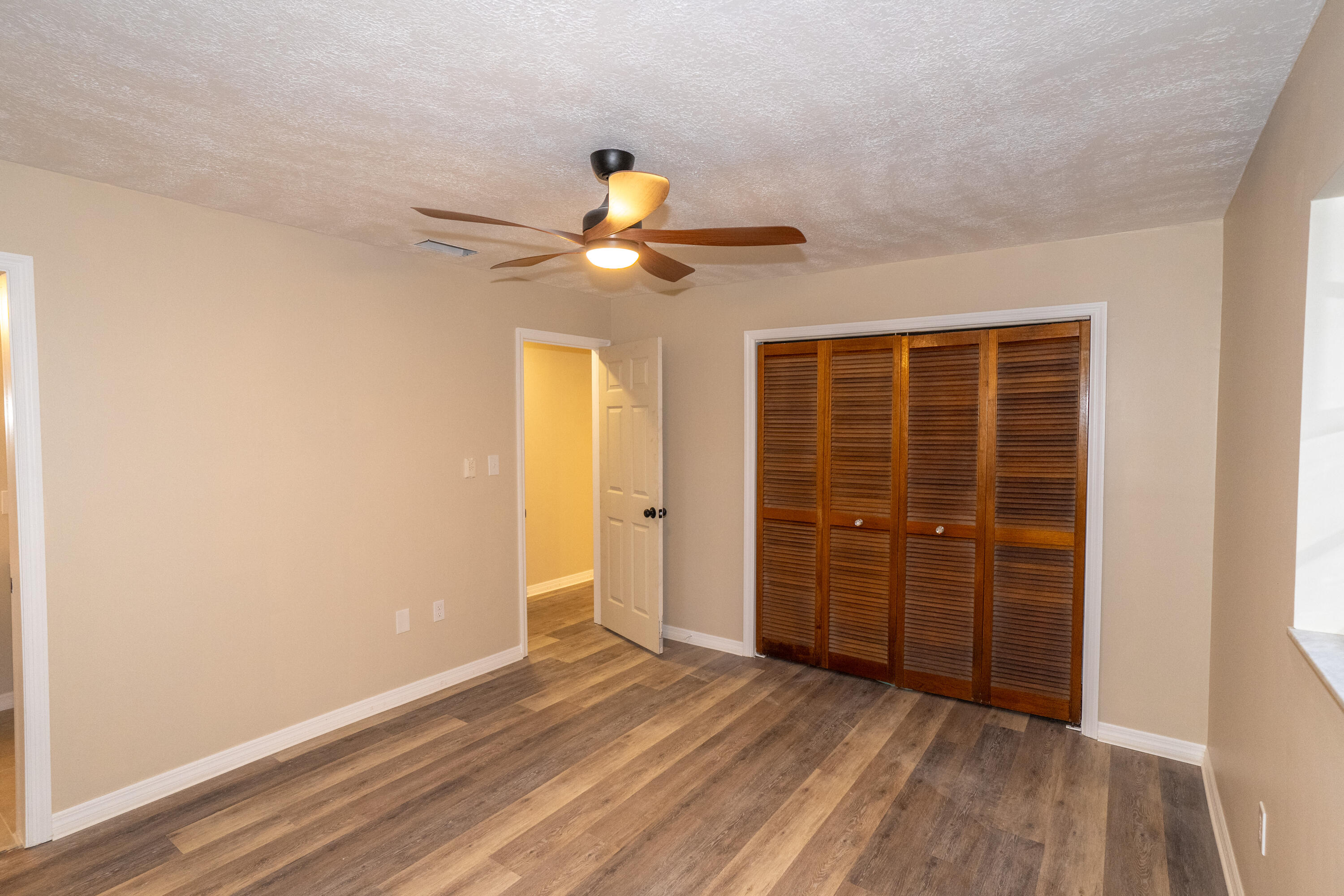 LINCOLN PARK - Residential