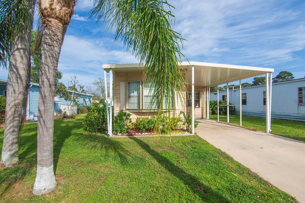 Photo of 9 La Costa Lane, Port Saint Lucie, FL 34952 (MLS # R10970065)
