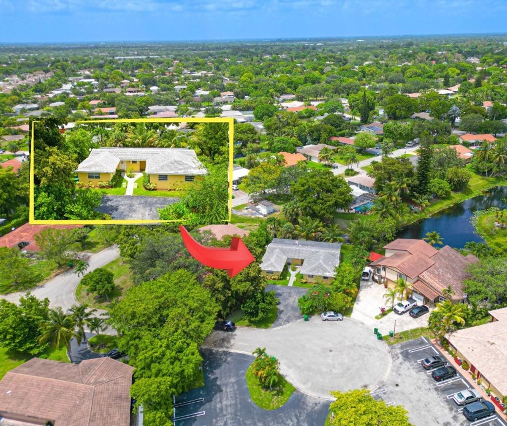 Photo of 10361 NW 36th Street, Coral Springs, FL 33065 (MLS # F10509757)