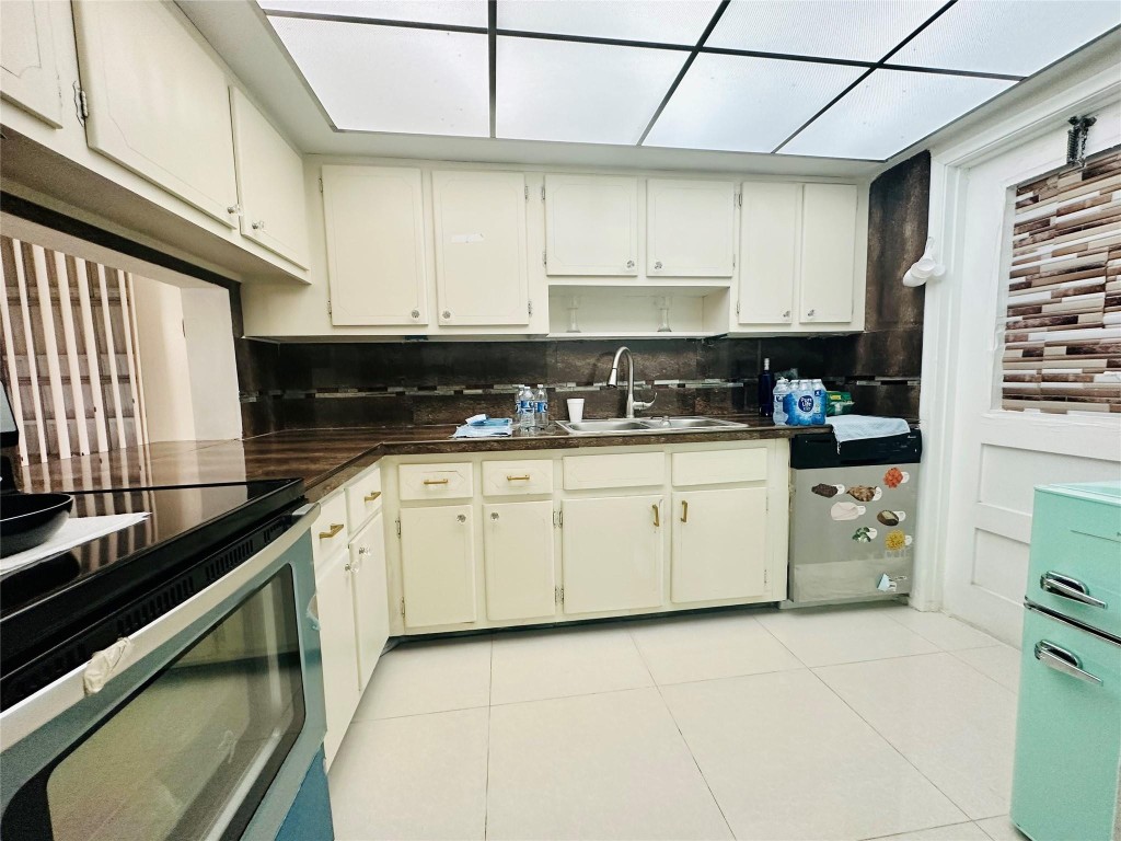 Coach house East & West - Residential