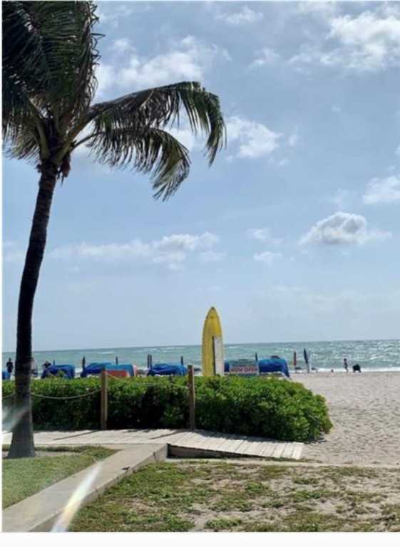 Coach house East & West - Residential