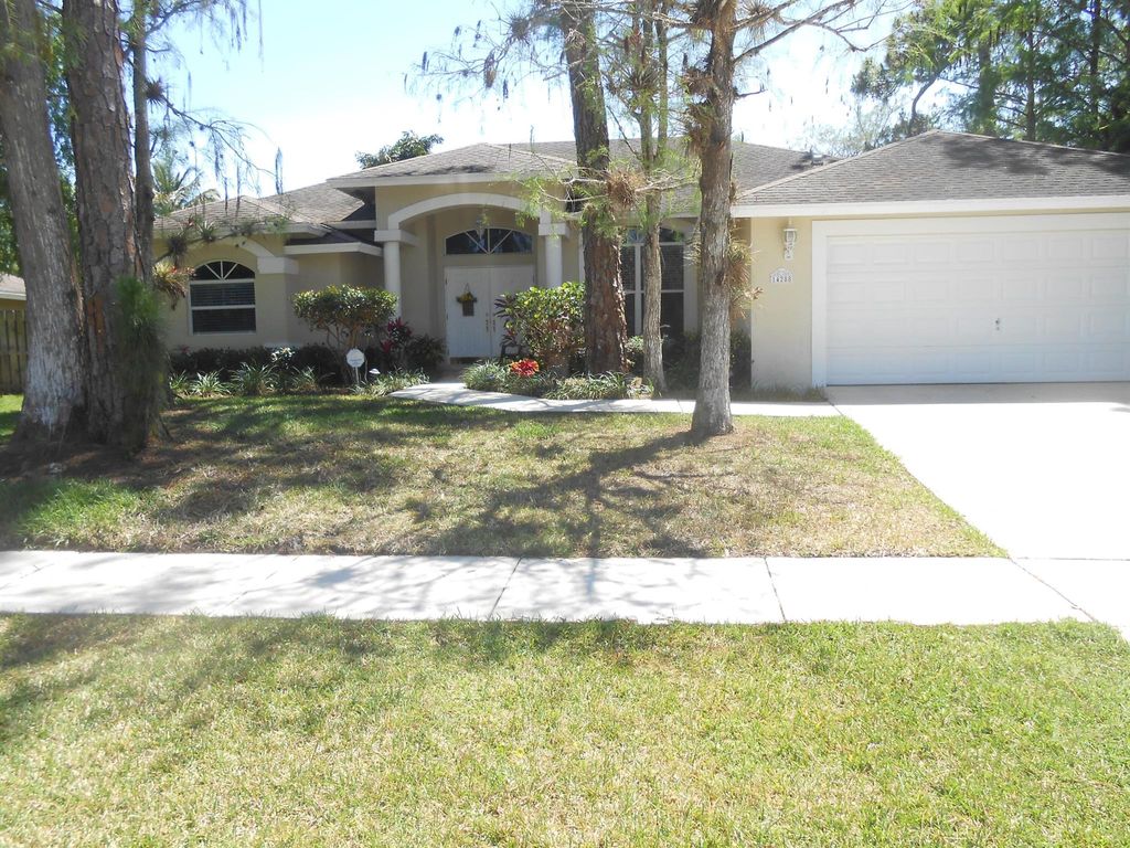 Photo of 14288 Tornelia Lane, Wellington, FL 33414 (MLS # R10976393)