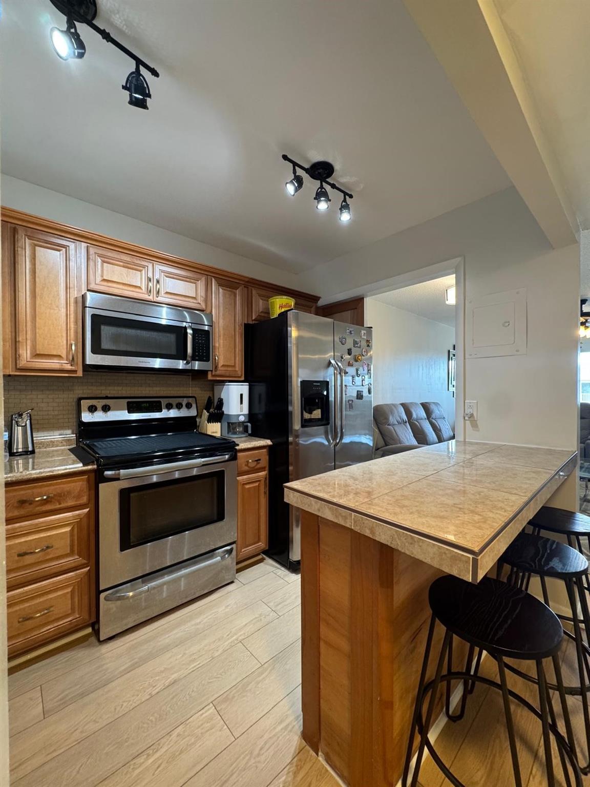 8305 Sunrise Lakes Blvd 312