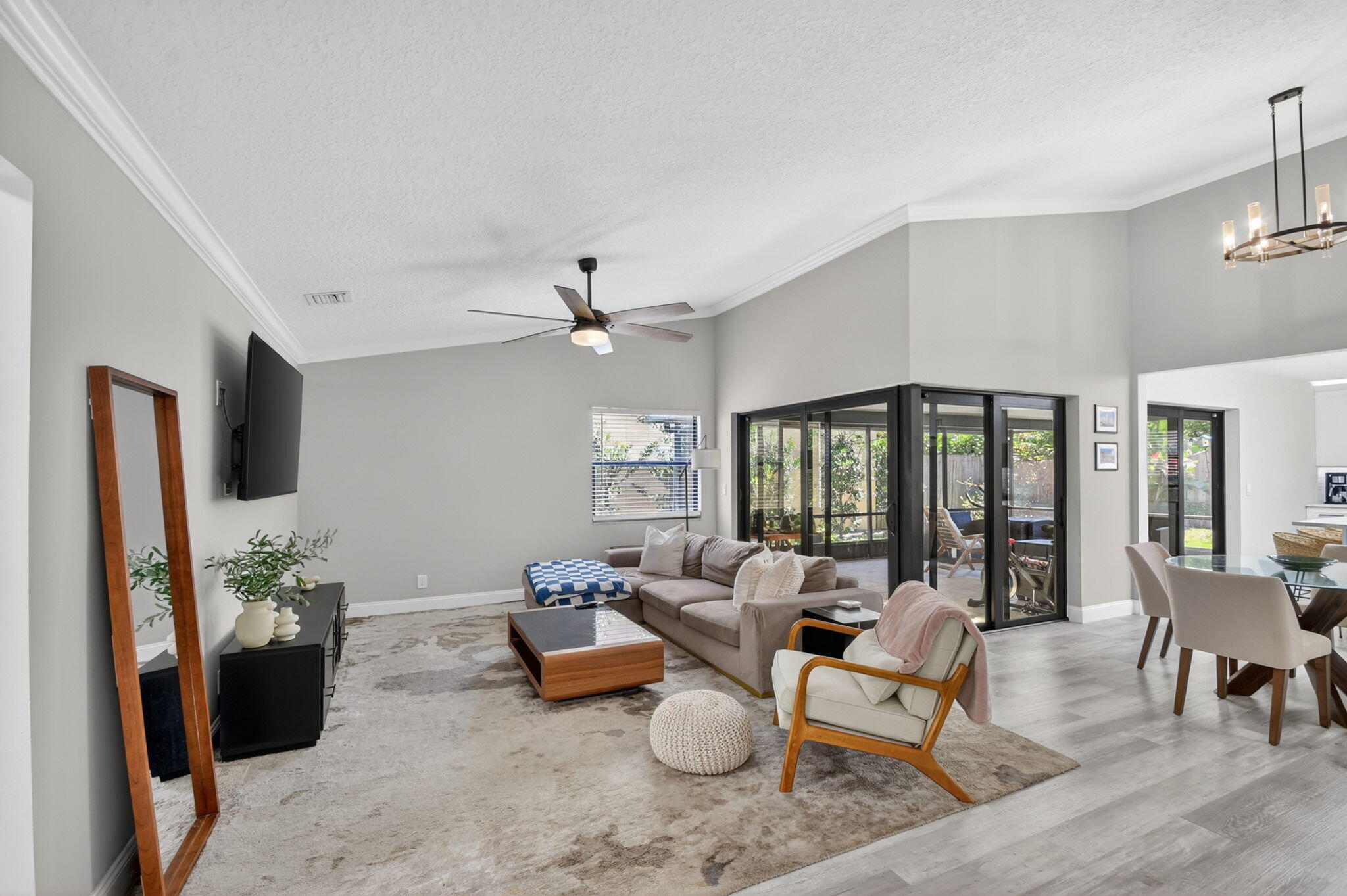RAINBERRY LAKE PH IV-B - Residential Lease